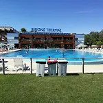 Villaggio Azzurro *