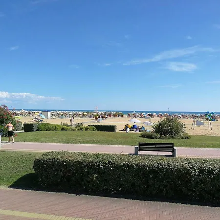 Villaggio Azzurro *